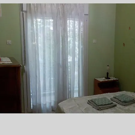 G & G Apartment *